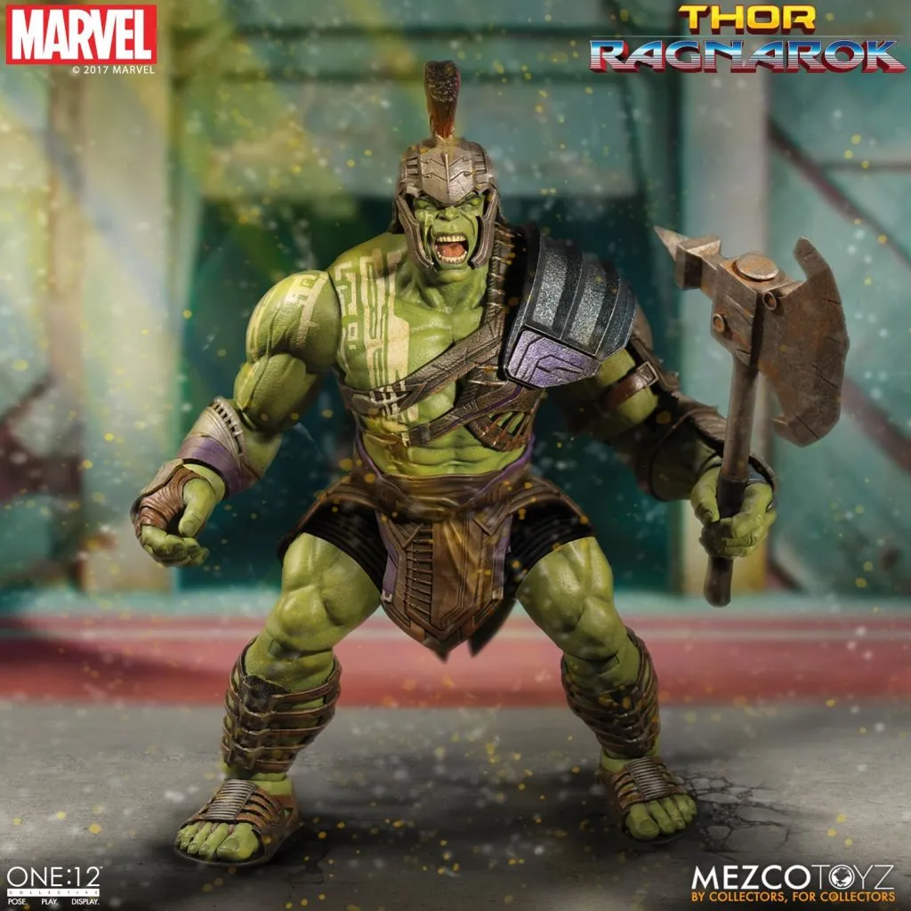 Mezco-Gladiator-Hulk-011.jpg