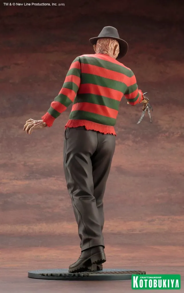 Kotobukiya-Freddy-Krueger-Statue-006.jpg Kotobukiya-Freddy-Krueger-Statue-006.jpg