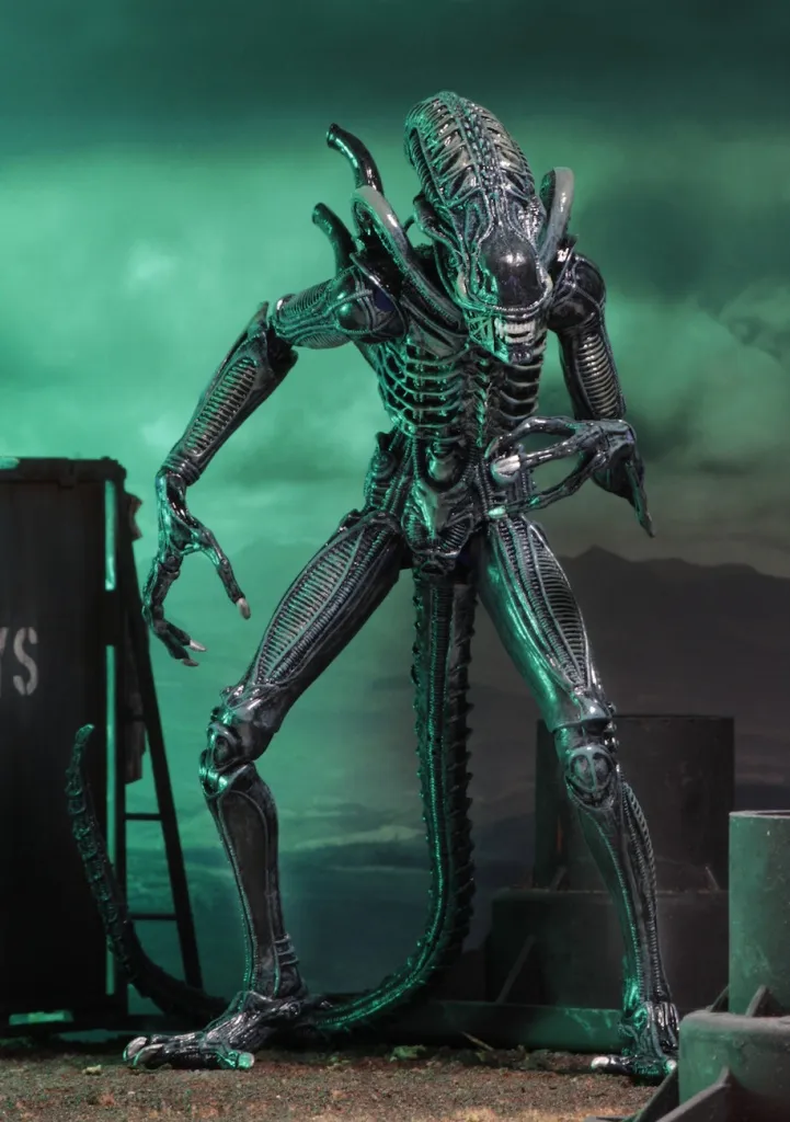 NECA-Aliens-Ultimate-Blue-Warrior-005.jpg