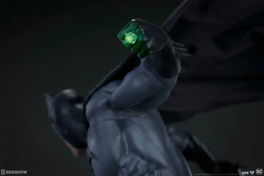Sideshow-Batman-vs-Superman-Statue-005.jpg Sideshow-Batman-vs-Superman-Statue-005.jpg