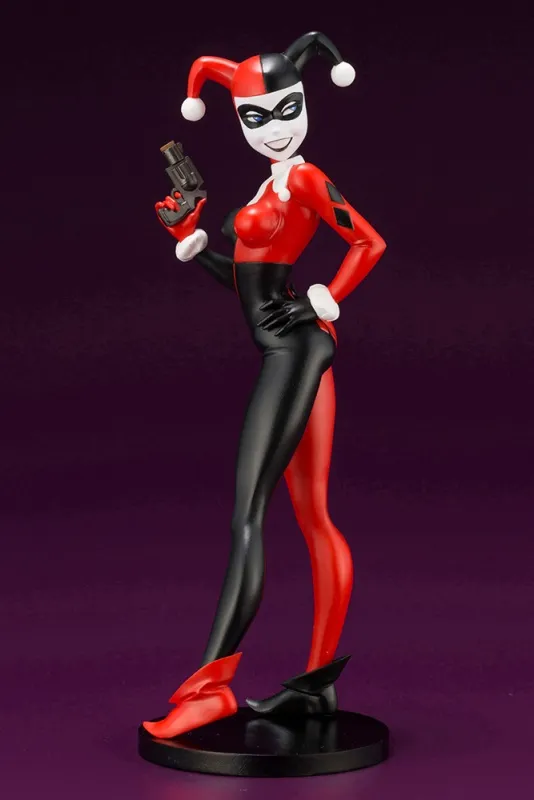 Batman-Animated-Harley-Quinn-Statue-001.jpg Batman-Animated-Harley-Quinn-Statue-001.jpg