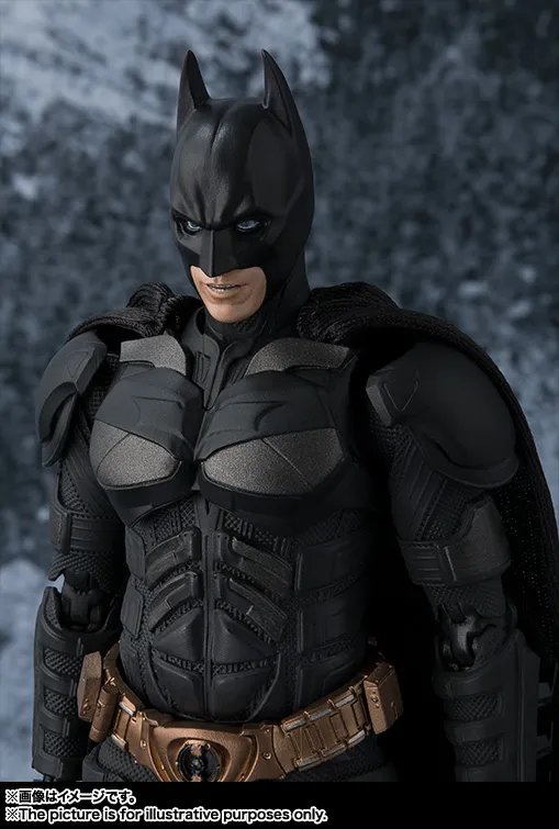 Dark-Knight-SH-Figuarts-Batman-003.jpg Dark-Knight-SH-Figuarts-Batman-003.jpg