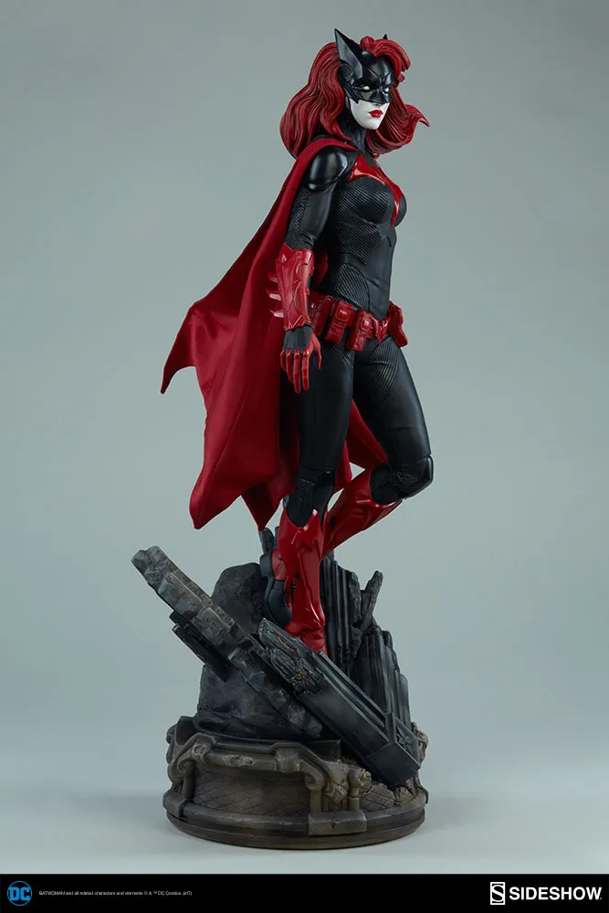 Sideshow-Batwoman-Premium-Format-Figure-013.jpg Sideshow-Batwoman-Premium-Format-Figure-013.jpg