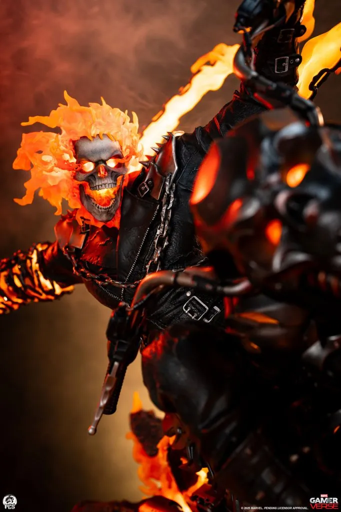 купить PCS Ghost Rider 1:3 Statue 4.jpg