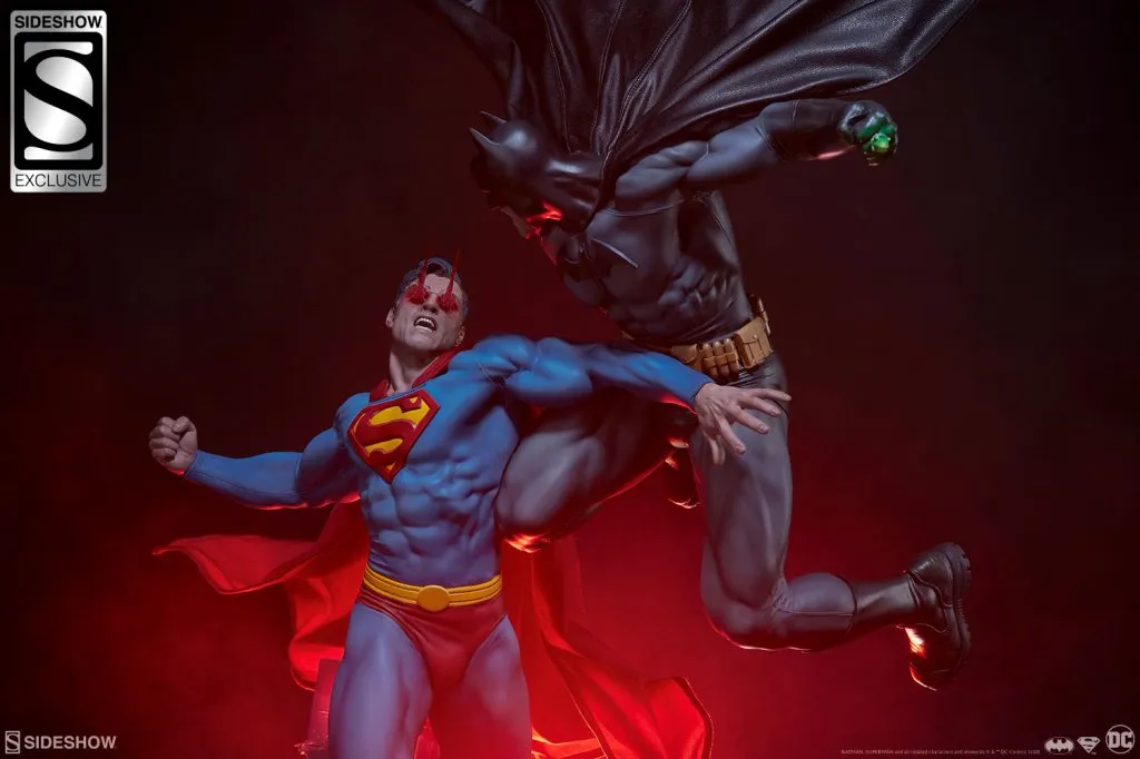 Sideshow-Batman-vs-Superman-Statue-028.jpg Sideshow-Batman-vs-Superman-Statue-028.jpg