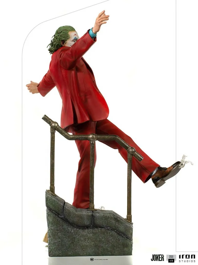 Iron Studios The Joker (2027) 13 Scale Statue.jpg Iron Studios The Joker (2027) 13 Scale Statue.jpg