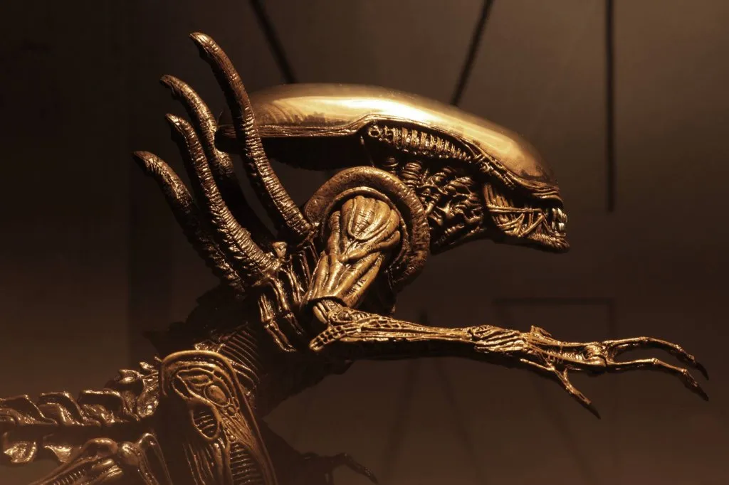 Aliens-Series-14-NECA-019.jpg Aliens-Series-14-NECA-019.jpg