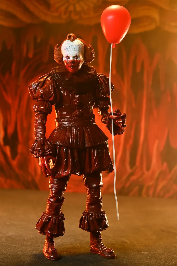 купить Фигурка Пеннивайз — Neca IT Welcome to Derry Ultimate Pennywise Bloody Figure 12.jpg