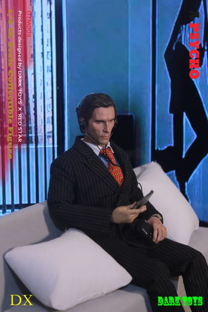 Фигурка Патрик Бэйтман — Dark Toys DTM003 Psycho Deluxe (3).jpg