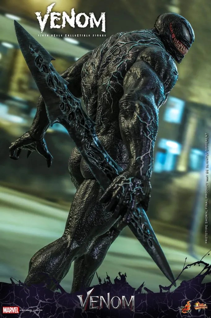 Фигурка Веном — Hot Toys MMS590 Venom 16 (2).jpg