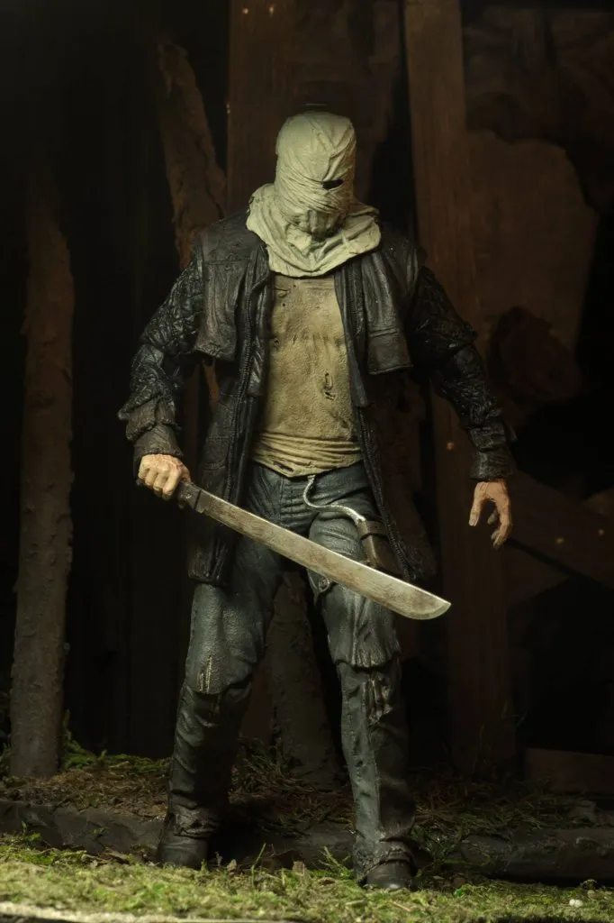 NECA-Ultimate-2009-Jason-Voorhees-014.jpg