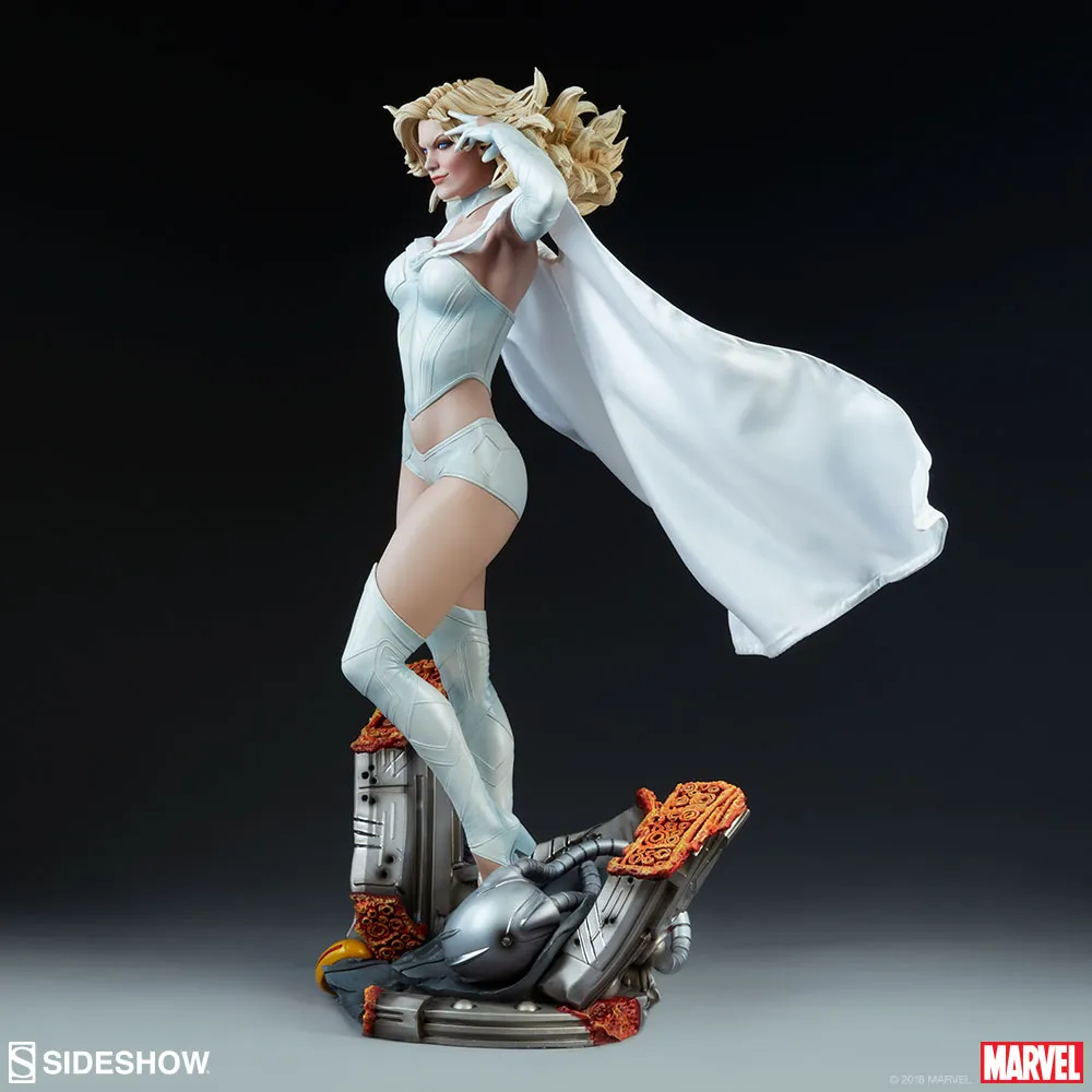 Sideshow-Emma-Frost-Statue-006.jpg
