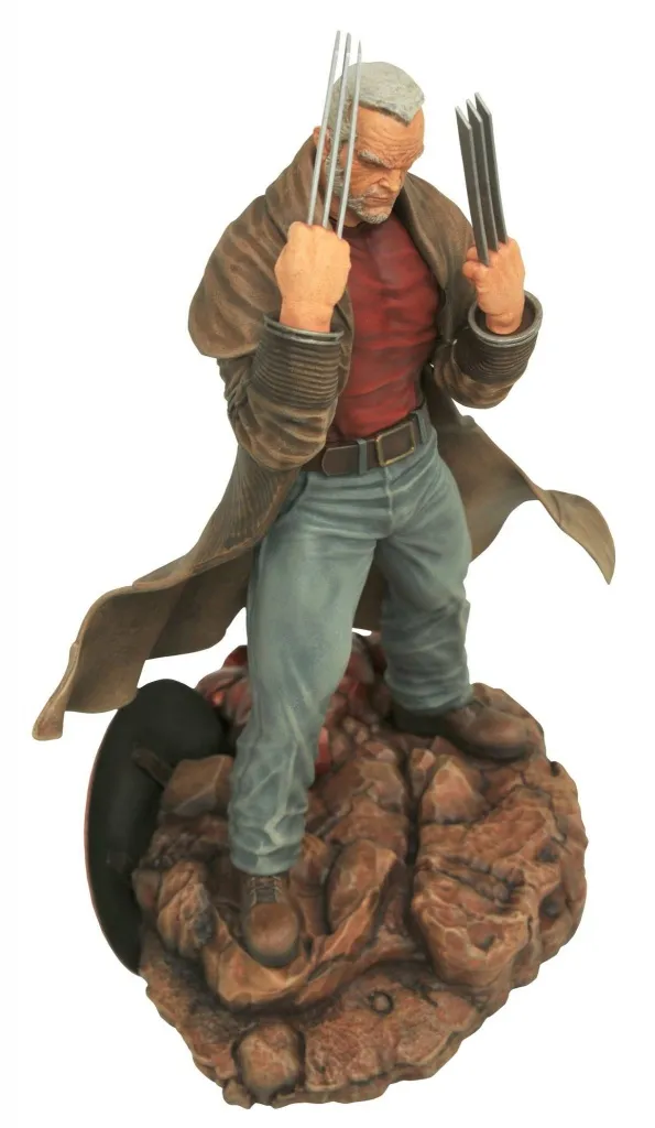 DST-Old-Man-Logan-Statue-004.jpg