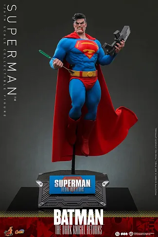 Фигурка Superman — Hot Toys CMS032 Dark Knight Returns 1/6
