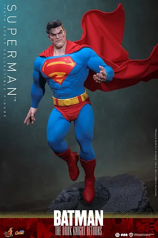 Фигурка Superman — Hot Toys CMS032 Dark Knight Returns 1/6
