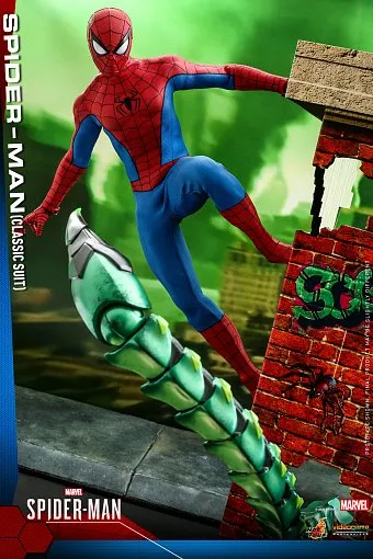 Дождались фигурки Человека-Паука в классическом костюме от Hot Toys