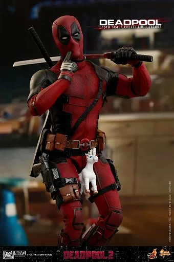 Еще один шанс купить фигурку Дэдпула от Hot Toys