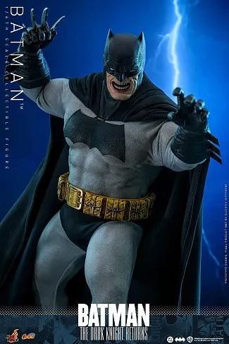 Фигурка Batman — Hot Toys CMS024 Dark Knight Returns 1/6