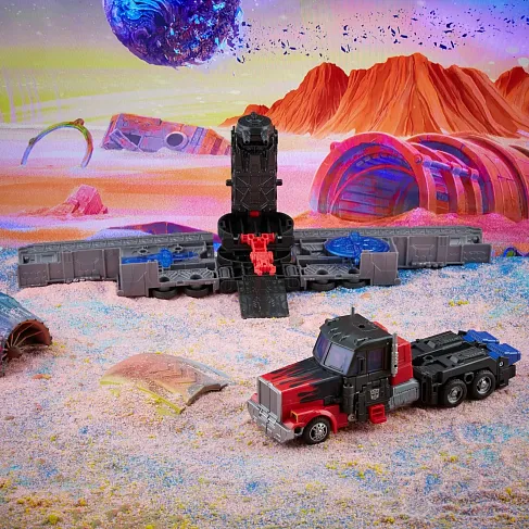 Фигурка Optimus Prime Laser — Hasbro Transformers Legacy Action Figure