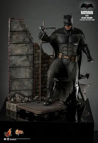 Hot Toys подшаманят фигурку Бэтмена из "Бэтмен против Супермена"