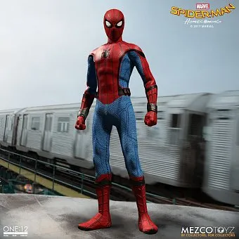 Фигурки Спайдермена от Mezco - золотая середина