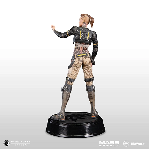Фигурка Mass Effect Jack — Dark Horse Statue