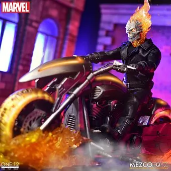 Mezco уделывают Hot Toys фигуркой Призрачного Гонщика