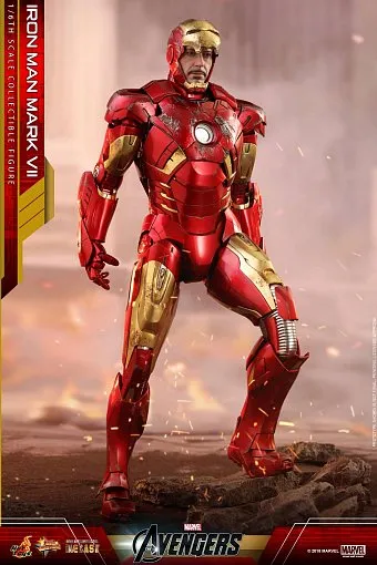 Юбилейное издание фигурки Iron Man Mark VI от Hot Toys
