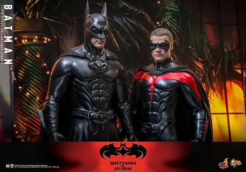 Фигурка Batman — Hot Toys MMS786 Batman & Robin 1/6