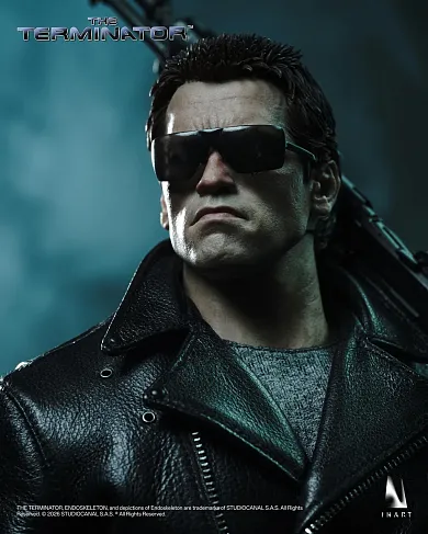 Фигурка Terminator T-800 — Inart AgA031 1/6 Collectible Figure