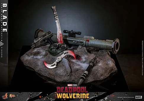 Фигурка Blade — Hot Toys MMS791 Deadpool Wolverine 1/6