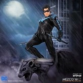 Фигурка Nightwing — Mezco One 12 Collective