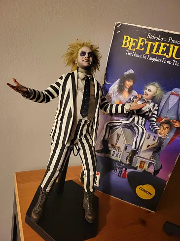Фигурка Битлджуса — Sideshow New Beetlejuice 1/6 Scale