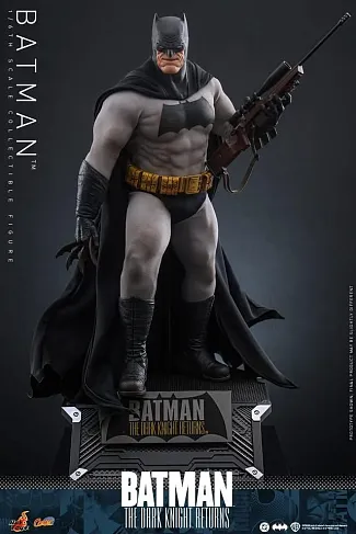 Фигурка Batman — Hot Toys CMS024 Dark Knight Returns 1/6