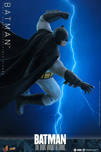 Фигурка Batman — Hot Toys CMS024 Dark Knight Returns 1/6