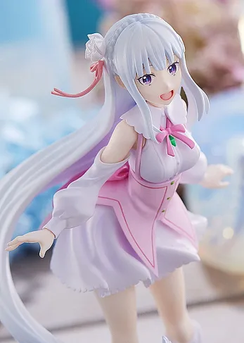 Фигурка Emilia Memory Snow Re:ZERO — Pop Up Parade