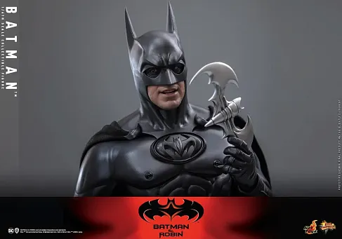 Фигурка Batman — Hot Toys MMS786 Batman & Robin 1/6
