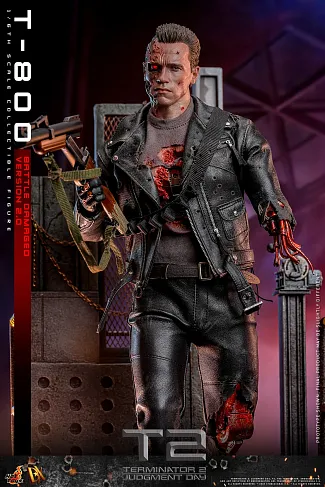 Фигурка Terminator 2 DX46 — Hot Toys Battle Damaged T-800V2 1/6