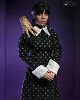 Фигурка Wednesday Addams Classic Dress — Neca Clothed Action Figure