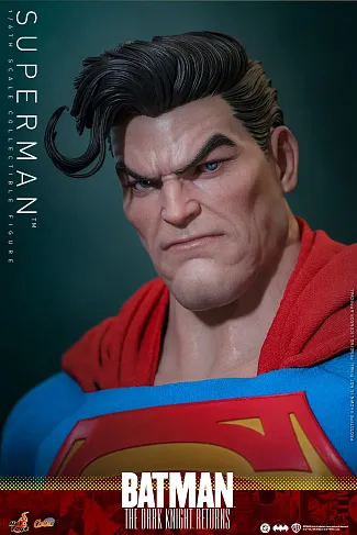 Фигурка Superman — Hot Toys CMS032 Dark Knight Returns 1/6
