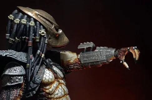 Фигурка Хищника — Neca Predator 2 1/4 City Hunter