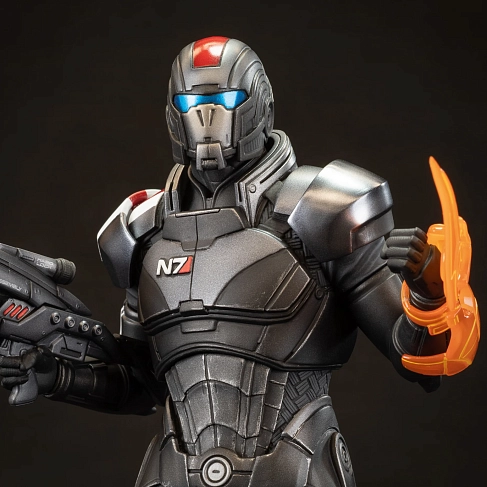 Фигурка Mass Effect Commander John Shepard — Dark Horse Statue