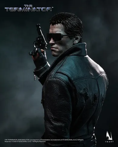 Фигурка Terminator T-800 — Inart AgA031 1/6 Collectible Figure