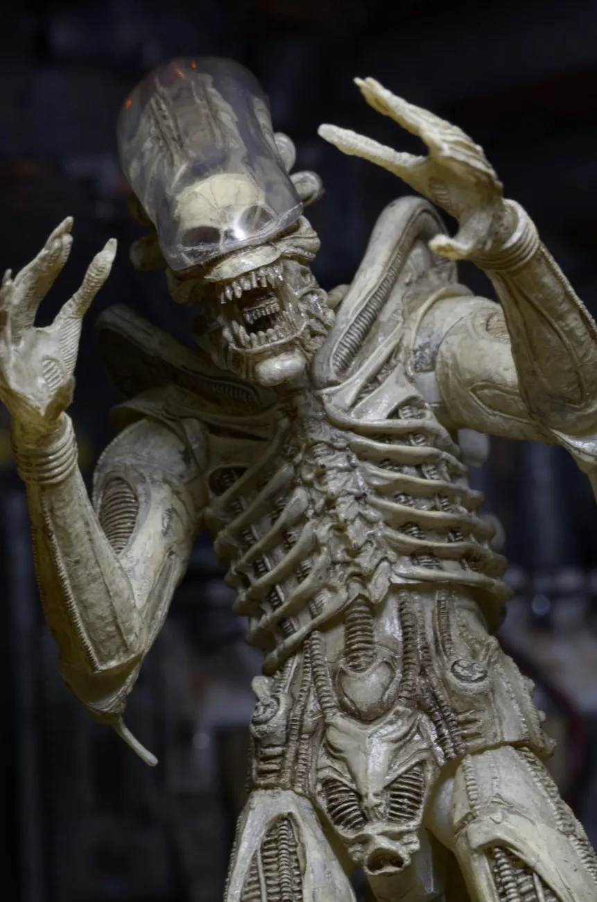 NECA Alien Series 7