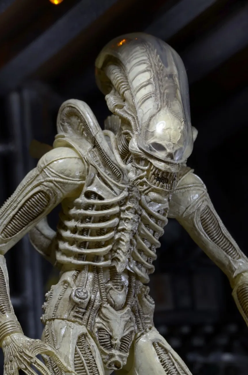 NECA Alien Series 7