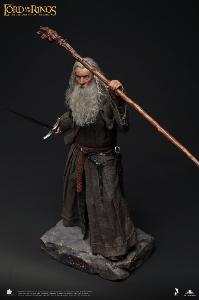 купить фигурку Queen Studios Lord of the Rings Gandalf 1:6 Figure 13.jpeg